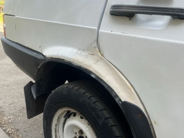 Белый ВАЗ 21099, объемом двигателя 1.5 л и пробегом 150 тыс. км за 1000 $, фото 6 на Automoto.ua