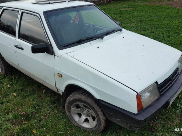 Белый ВАЗ 21099, объемом двигателя 1.5 л и пробегом 1 тыс. км за 850 $, фото 1 на Automoto.ua