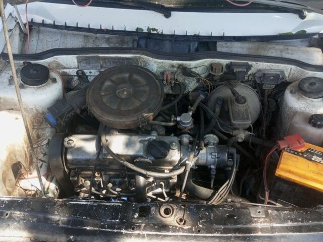 ВАЗ 21099 1993 в Кропивницком (Кировограде) на Automoto.ua Белый ВАЗ 21099, объемом двигателя 1.5 л и пробегом 302 тыс. км за 1100 $, фото 4 на Automoto.ua