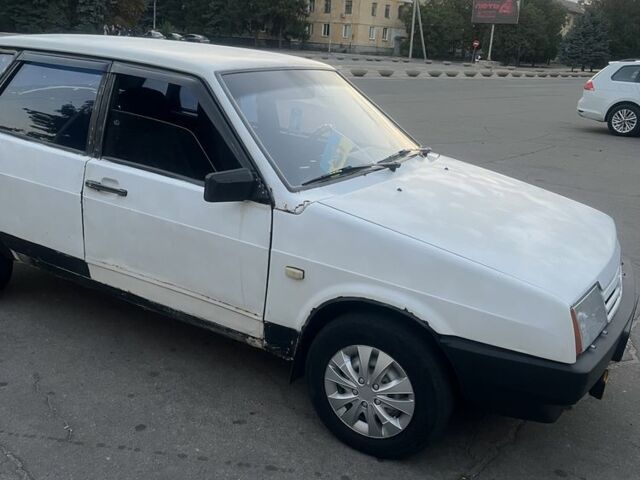 Белый ВАЗ 21099, объемом двигателя 1.5 л и пробегом 150 тыс. км за 1000 $, фото 10 на Automoto.ua