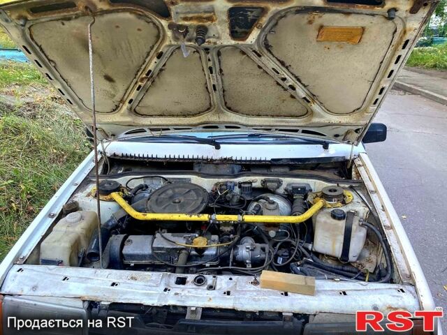 Білий ВАЗ 21099, об'ємом двигуна 1.5 л та пробігом 150 тис. км за 800 $, фото 7 на Automoto.ua