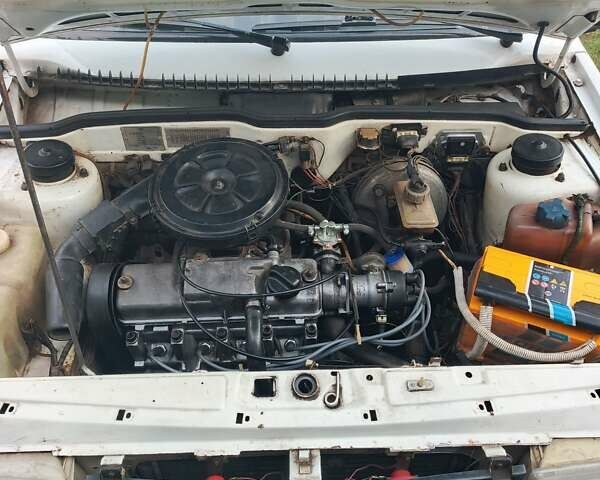 Білий ВАЗ 21099, об'ємом двигуна 1.3 л та пробігом 150 тис. км за 1000 $, фото 3 на Automoto.ua