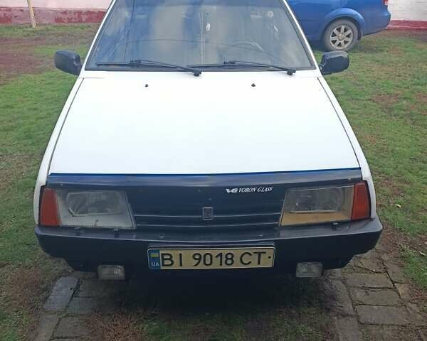 Білий ВАЗ 21099, об'ємом двигуна 1.3 л та пробігом 150 тис. км за 1000 $, фото 1 на Automoto.ua