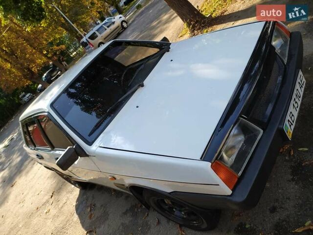 Білий ВАЗ 21099, об'ємом двигуна 1.5 л та пробігом 140 тис. км за 1800 $, фото 4 на Automoto.ua
