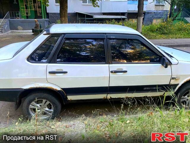 Білий ВАЗ 21099, об'ємом двигуна 1.5 л та пробігом 150 тис. км за 800 $, фото 3 на Automoto.ua
