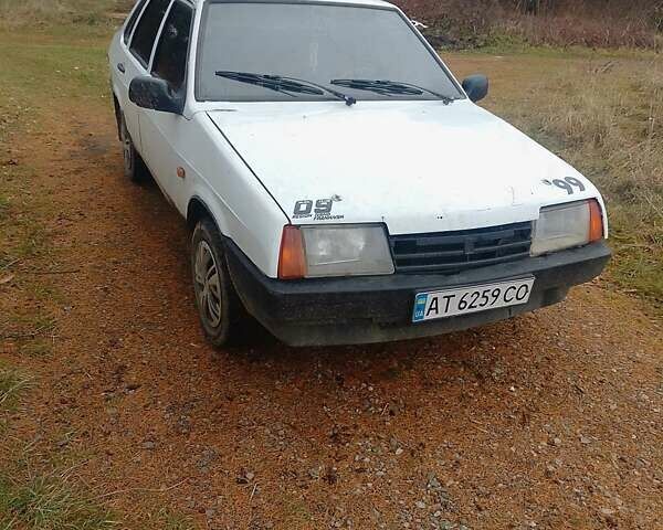 Білий ВАЗ 21099, об'ємом двигуна 1.45 л та пробігом 150 тис. км за 450 $, фото 2 на Automoto.ua