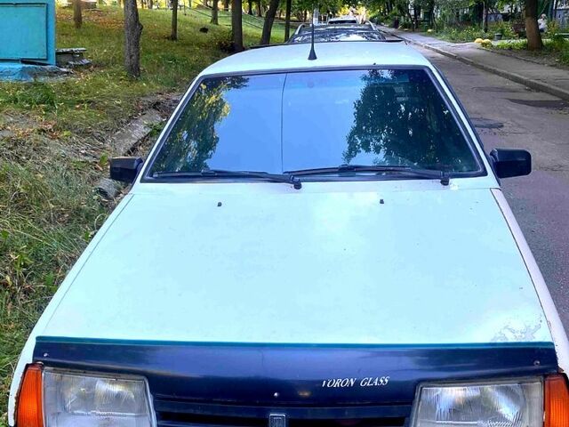 Білий ВАЗ 21099, об'ємом двигуна 1.5 л та пробігом 150 тис. км за 800 $, фото 2 на Automoto.ua