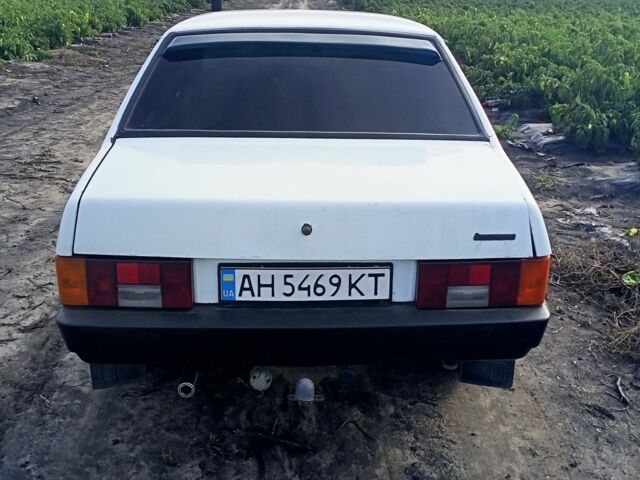 Білий ВАЗ 21099, об'ємом двигуна 1.5 л та пробігом 5 тис. км за 1350 $, фото 3 на Automoto.ua