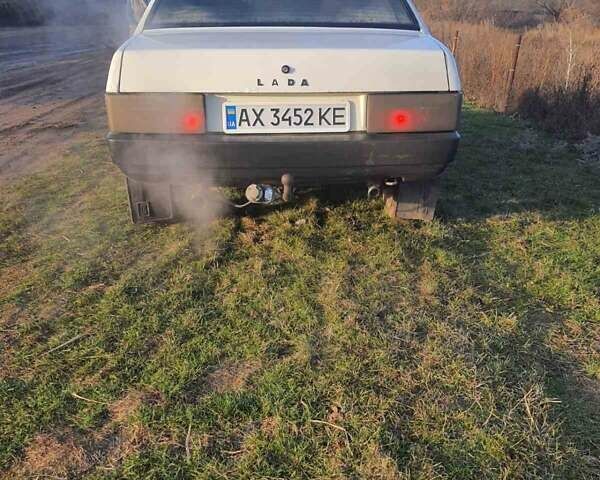 Белый ВАЗ 21099, объемом двигателя 1.5 л и пробегом 70 тыс. км за 1300 $, фото 1 на Automoto.ua