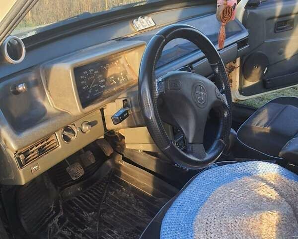 Белый ВАЗ 21099, объемом двигателя 1.5 л и пробегом 70 тыс. км за 1300 $, фото 8 на Automoto.ua