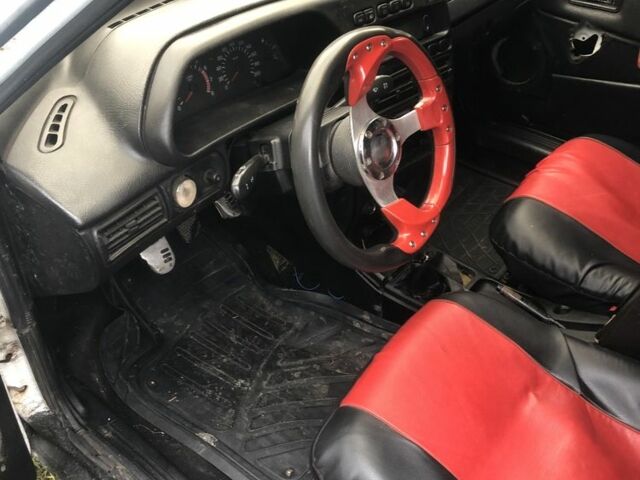 Белый ВАЗ 21099, объемом двигателя 1.5 л и пробегом 350 тыс. км за 850 $, фото 3 на Automoto.ua