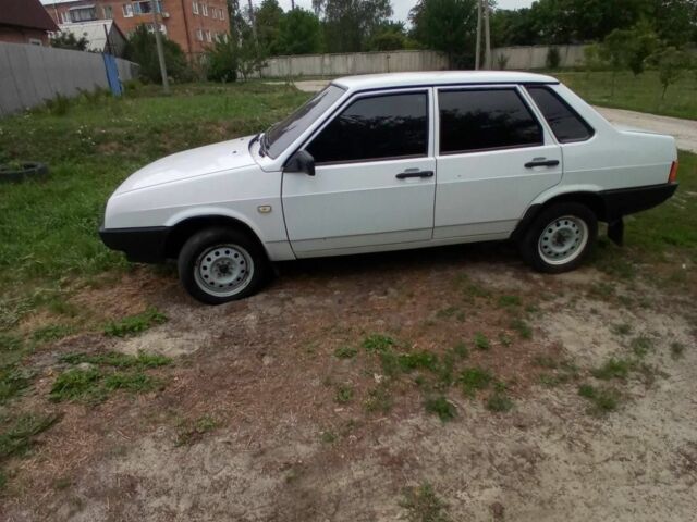 Белый ВАЗ 21099, объемом двигателя 0 л и пробегом 15 тыс. км за 1600 $, фото 6 на Automoto.ua