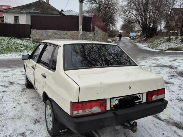 Білий ВАЗ 21099, об'ємом двигуна 1.5 л та пробігом 156 тис. км за 1187 $, фото 1 на Automoto.ua