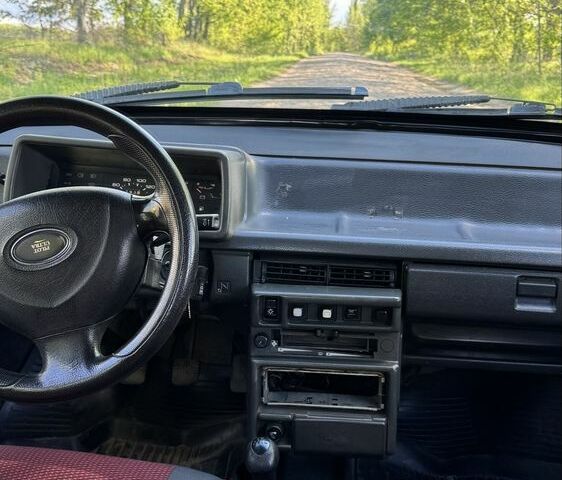 Белый ВАЗ 21099, объемом двигателя 1.5 л и пробегом 250 тыс. км за 1100 $, фото 3 на Automoto.ua