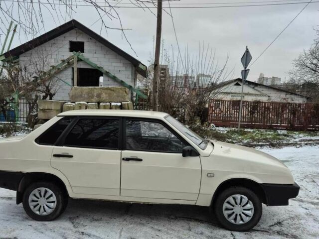 Білий ВАЗ 21099, об'ємом двигуна 1.5 л та пробігом 156 тис. км за 1187 $, фото 4 на Automoto.ua