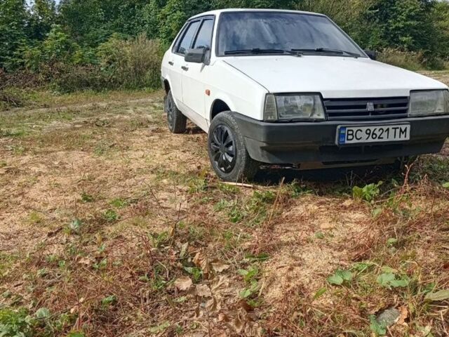 Білий ВАЗ 21099, об'ємом двигуна 1.5 л та пробігом 2 тис. км за 999 $, фото 3 на Automoto.ua