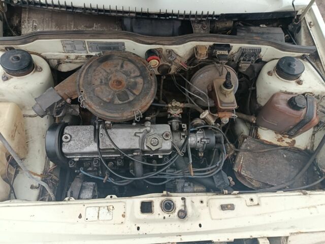 Белый ВАЗ 21099, объемом двигателя 0 л и пробегом 137 тыс. км за 357 $, фото 6 на Automoto.ua