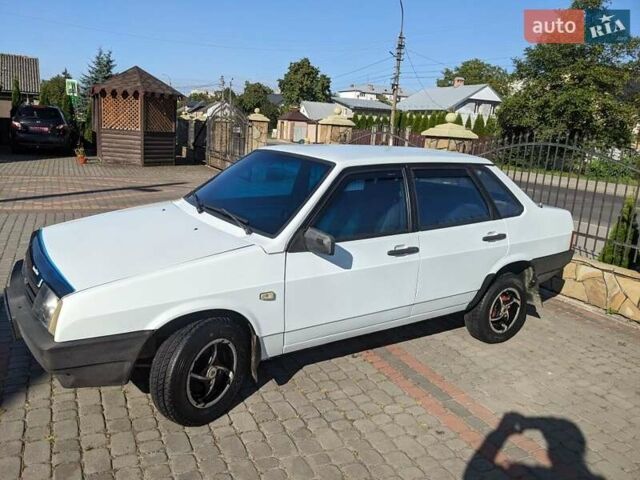 Белый ВАЗ 21099, объемом двигателя 1.5 л и пробегом 100 тыс. км за 1600 $, фото 8 на Automoto.ua