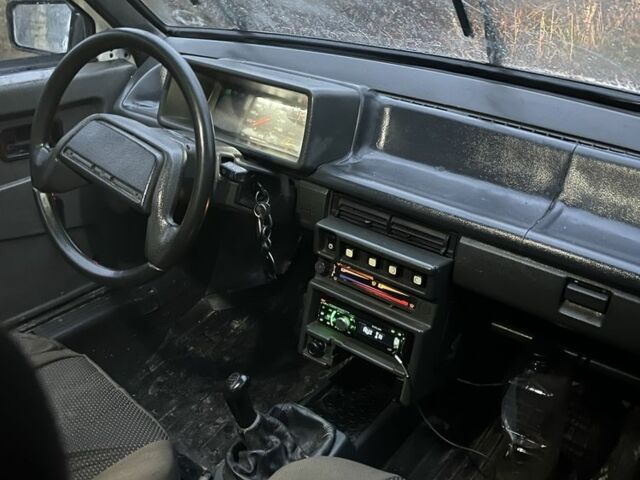 Белый ВАЗ 21099, объемом двигателя 1.5 л и пробегом 40 тыс. км за 904 $, фото 5 на Automoto.ua