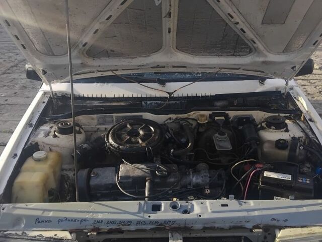 Белый ВАЗ 21099, объемом двигателя 1.5 л и пробегом 15 тыс. км за 725 $, фото 4 на Automoto.ua