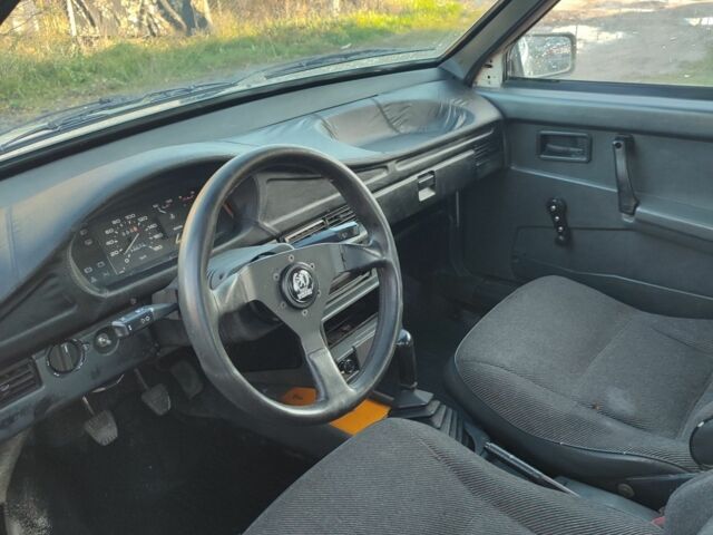 Белый ВАЗ 21099, объемом двигателя 1.5 л и пробегом 86 тыс. км за 700 $, фото 4 на Automoto.ua