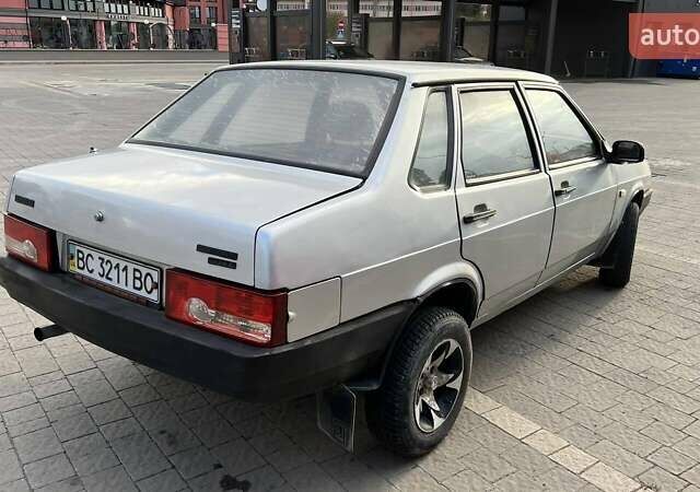 Белый ВАЗ 21099, объемом двигателя 1.5 л и пробегом 130 тыс. км за 1300 $, фото 6 на Automoto.ua