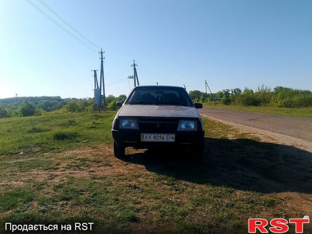 Белый ВАЗ 21099, объемом двигателя 1.5 л и пробегом 0 тыс. км за 1900 $, фото 2 на Automoto.ua