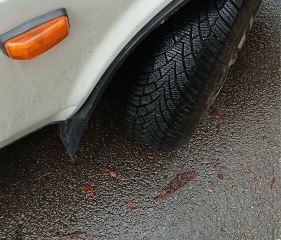 Білий ВАЗ 21099, об'ємом двигуна 1.5 л та пробігом 180 тис. км за 1500 $, фото 2 на Automoto.ua