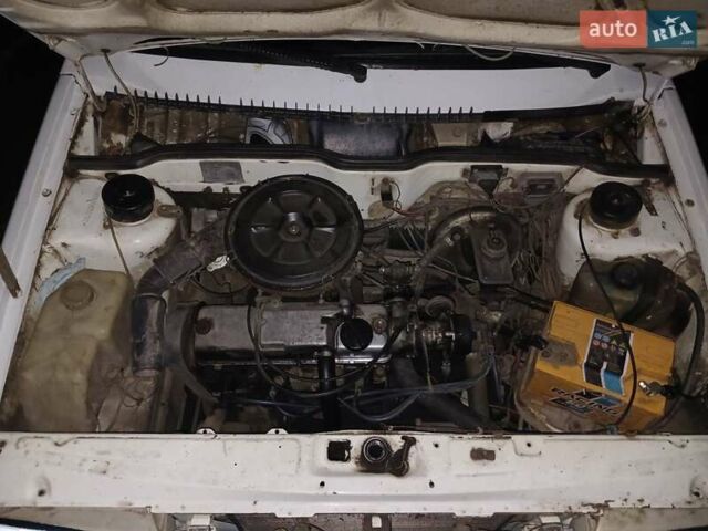 Белый ВАЗ 21099, объемом двигателя 1.6 л и пробегом 300 тыс. км за 1200 $, фото 8 на Automoto.ua