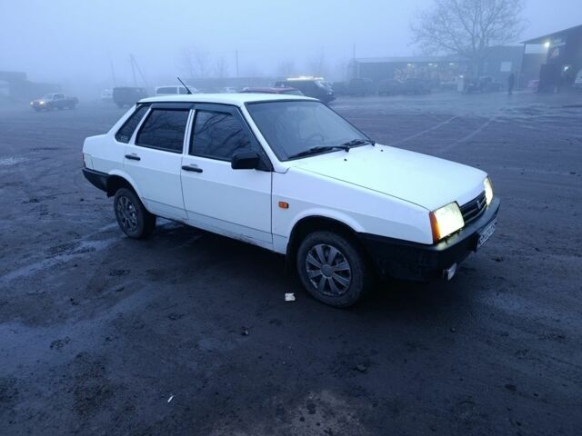 Білий ВАЗ 21099, об'ємом двигуна 1.5 л та пробігом 100 тис. км за 1350 $, фото 2 на Automoto.ua