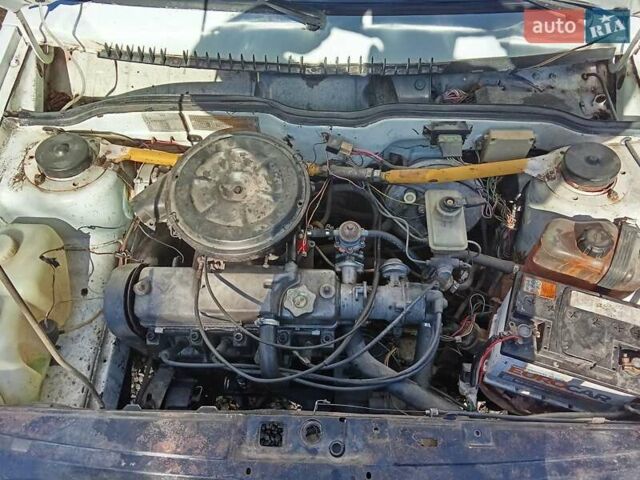 ВАЗ 21099 2000 в Николаеве на Automoto.ua Белый ВАЗ 21099, объемом двигателя 1.5 л и пробегом 189 тыс. км за 900 $, фото 4 на Automoto.ua