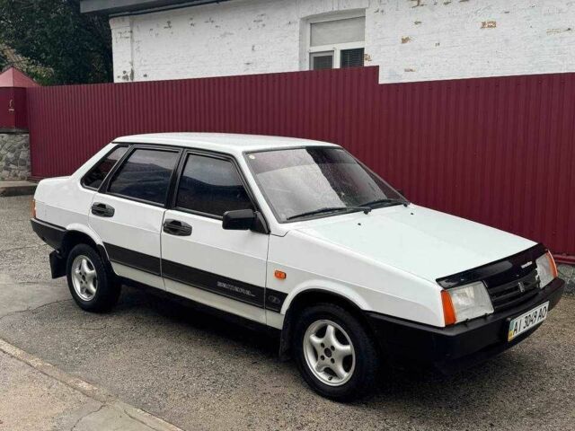 Білий ВАЗ 21099, об'ємом двигуна 1.5 л та пробігом 138 тис. км за 1550 $, фото 2 на Automoto.ua