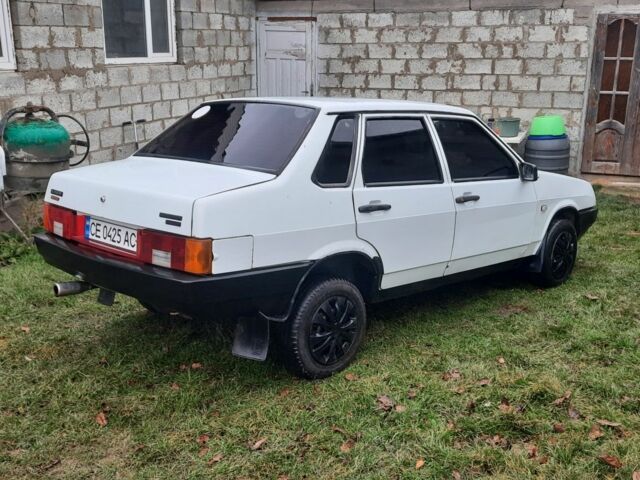 Белый ВАЗ 21099, объемом двигателя 0 л и пробегом 355 тыс. км за 850 $, фото 1 на Automoto.ua