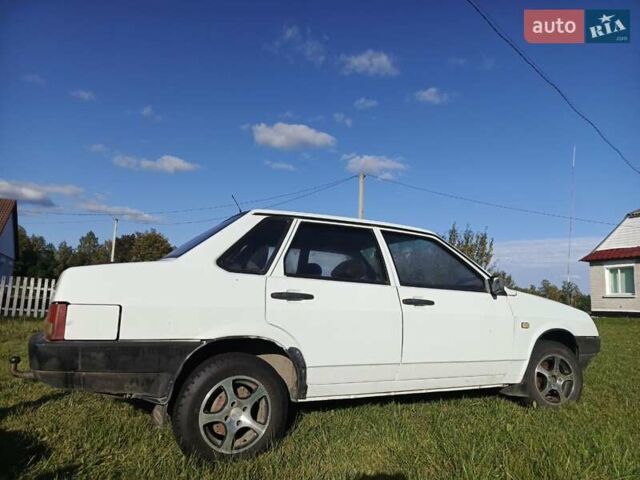 Білий ВАЗ 21099, об'ємом двигуна 1.5 л та пробігом 177 тис. км за 1550 $, фото 2 на Automoto.ua