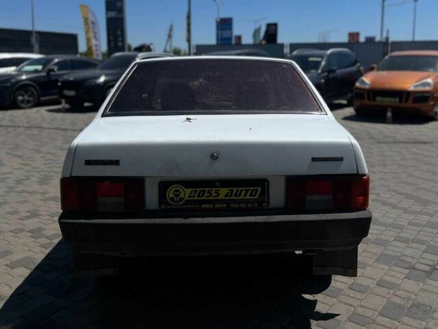 Белый ВАЗ 21099, объемом двигателя 1.5 л и пробегом 79 тыс. км за 999 $, фото 5 на Automoto.ua