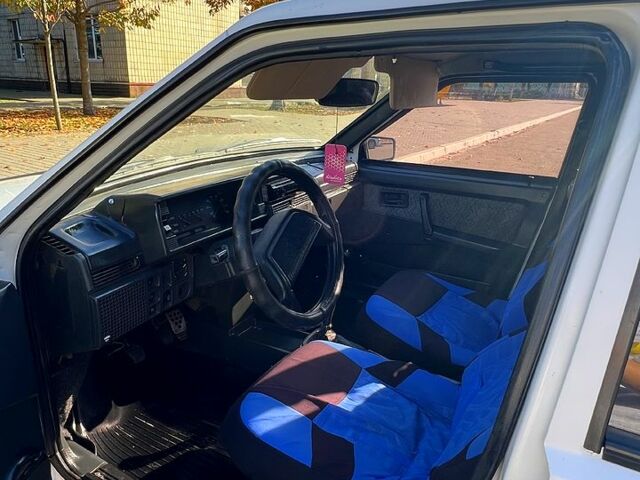 Білий ВАЗ 21099, об'ємом двигуна 1.5 л та пробігом 166 тис. км за 1350 $, фото 5 на Automoto.ua
