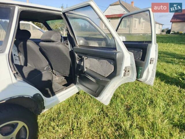 Білий ВАЗ 21099, об'ємом двигуна 1.5 л та пробігом 177 тис. км за 1550 $, фото 6 на Automoto.ua