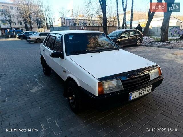 Білий ВАЗ 21099, об'ємом двигуна 1.5 л та пробігом 300 тис. км за 999 $, фото 1 на Automoto.ua