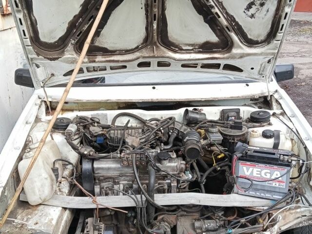 Белый ВАЗ 21099, объемом двигателя 0 л и пробегом 281 тыс. км за 500 $, фото 3 на Automoto.ua