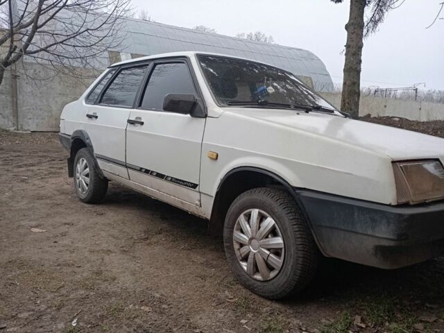 Білий ВАЗ 21099, об'ємом двигуна 0 л та пробігом 1 тис. км за 30000 $, фото 4 на Automoto.ua