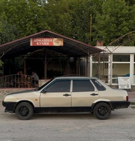 Бежевий ВАЗ 21099, об'ємом двигуна 1.5 л та пробігом 250 тис. км за 1150 $, фото 1 на Automoto.ua