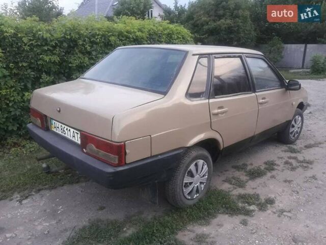 Бежевый ВАЗ 21099, объемом двигателя 1.6 л и пробегом 100 тыс. км за 1650 $, фото 4 на Automoto.ua