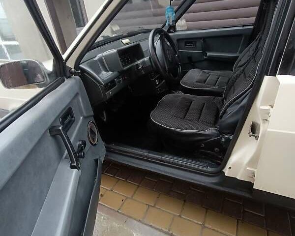 Бежевый ВАЗ 21099, объемом двигателя 1.5 л и пробегом 110 тыс. км за 1100 $, фото 15 на Automoto.ua