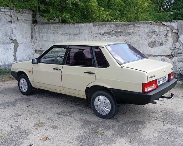 Бежевий ВАЗ 21099, об'ємом двигуна 1.5 л та пробігом 200 тис. км за 1467 $, фото 13 на Automoto.ua