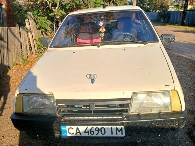 Бежевый ВАЗ 21099, объемом двигателя 1.5 л и пробегом 270 тыс. км за 1800 $, фото 3 на Automoto.ua