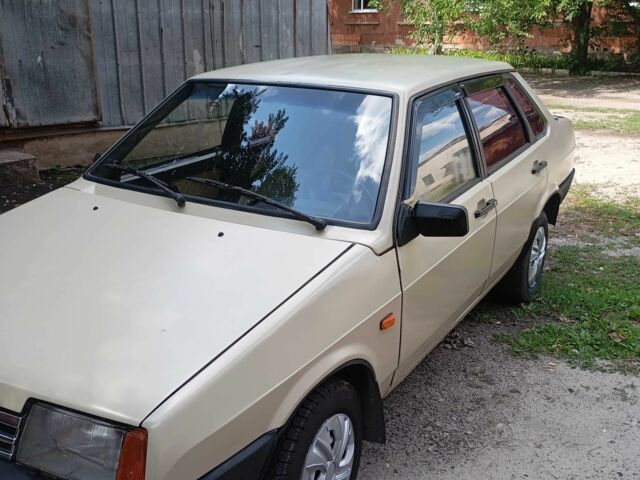Бежевий ВАЗ 21099, об'ємом двигуна 1.5 л та пробігом 200 тис. км за 1467 $, фото 2 на Automoto.ua