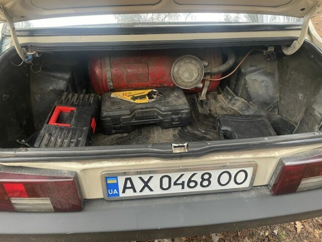 Бежевый ВАЗ 21099, объемом двигателя 1.5 л и пробегом 95 тыс. км за 1100 $, фото 5 на Automoto.ua