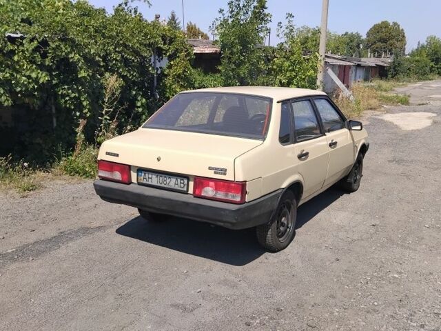 Бежевый ВАЗ 21099, объемом двигателя 1.3 л и пробегом 1000 тыс. км за 858 $, фото 2 на Automoto.ua