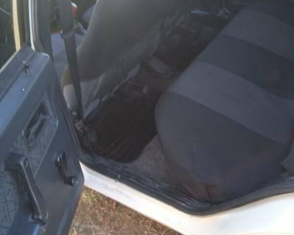 Бежевый ВАЗ 21099, объемом двигателя 1.5 л и пробегом 96 тыс. км за 1350 $, фото 4 на Automoto.ua