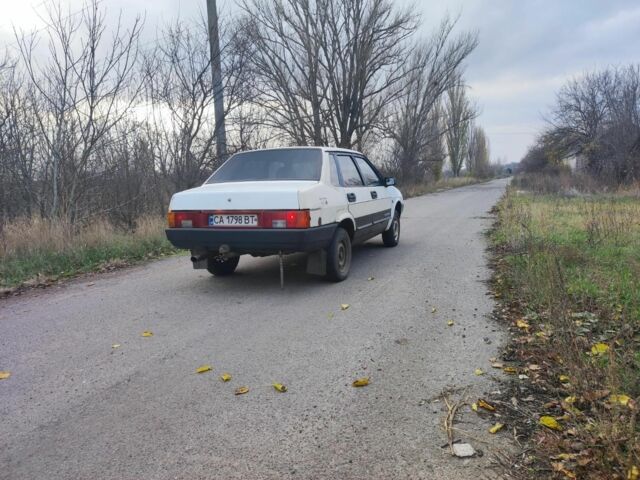 Бежевый ВАЗ 21099, объемом двигателя 1.5 л и пробегом 1000 тыс. км за 700 $, фото 5 на Automoto.ua